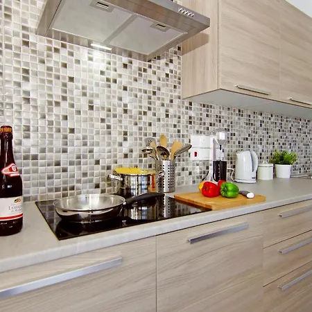 Nova * بروتاراس