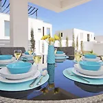Villa Nova *